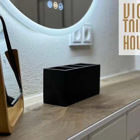 Vios Townhouse Klothilde Am Park *