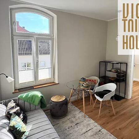 Vios Townhouse Klothilde Am Park *